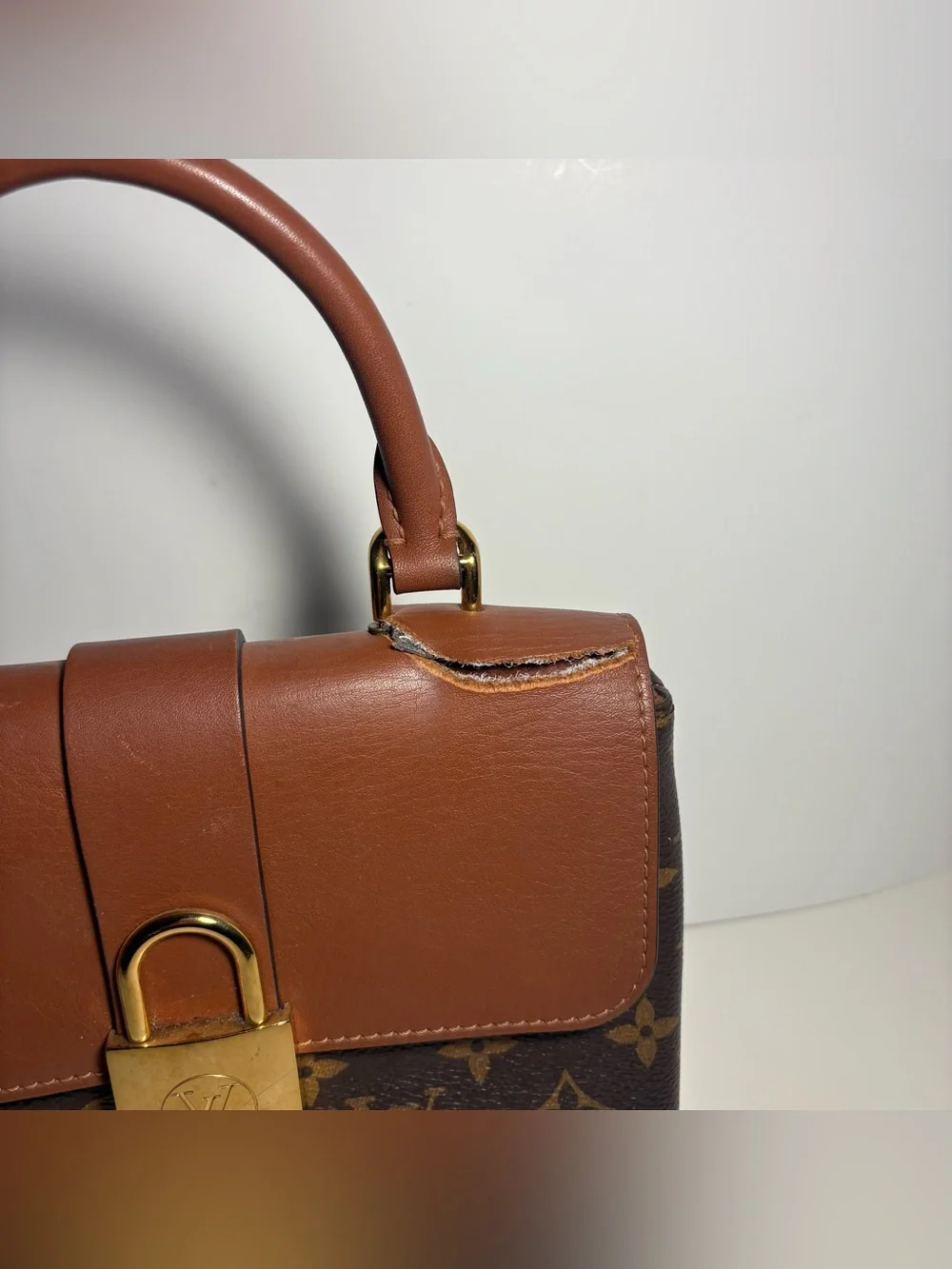 AUTHENTIC Louis Vuitton Brown Monogram Locky BB & Tan Top-Handle Satchel